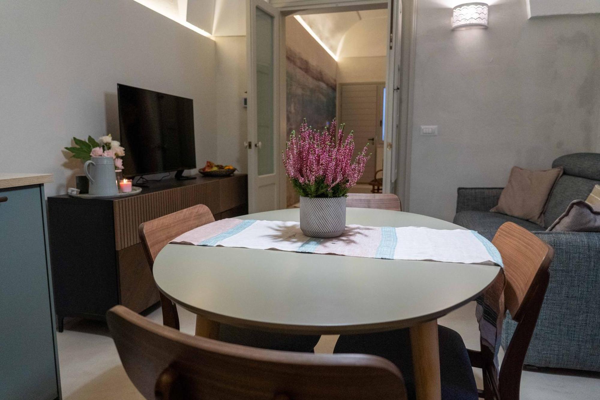 Mimar Casa Vacanze Charme Ed Eleganza 玛鲁吉奥 外观 照片