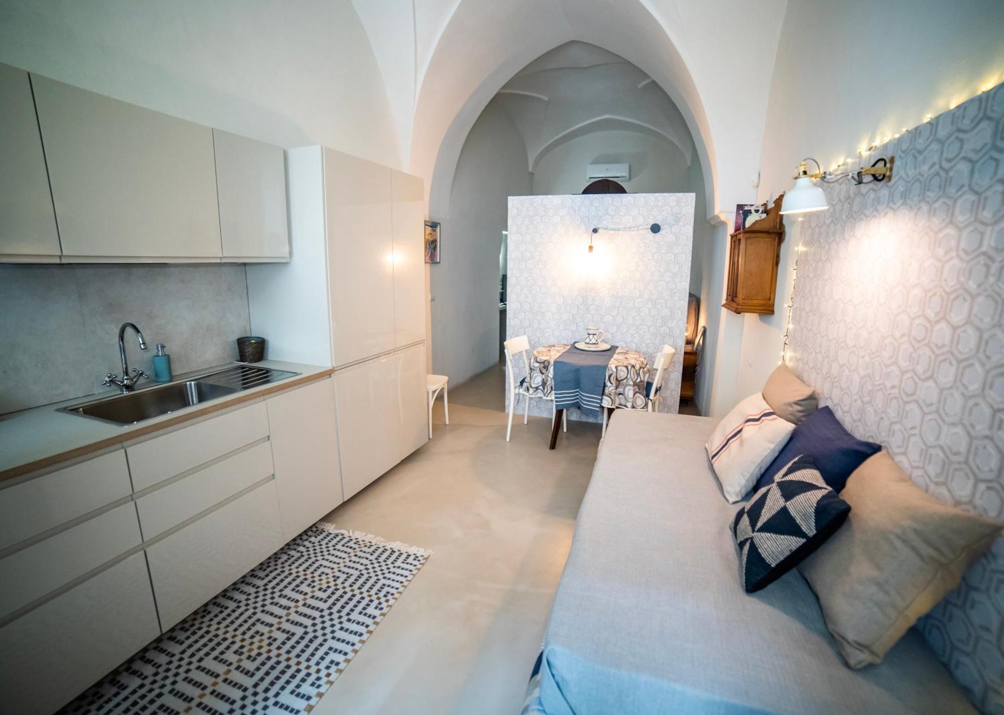 Mimar Casa Vacanze Charme Ed Eleganza 玛鲁吉奥 外观 照片